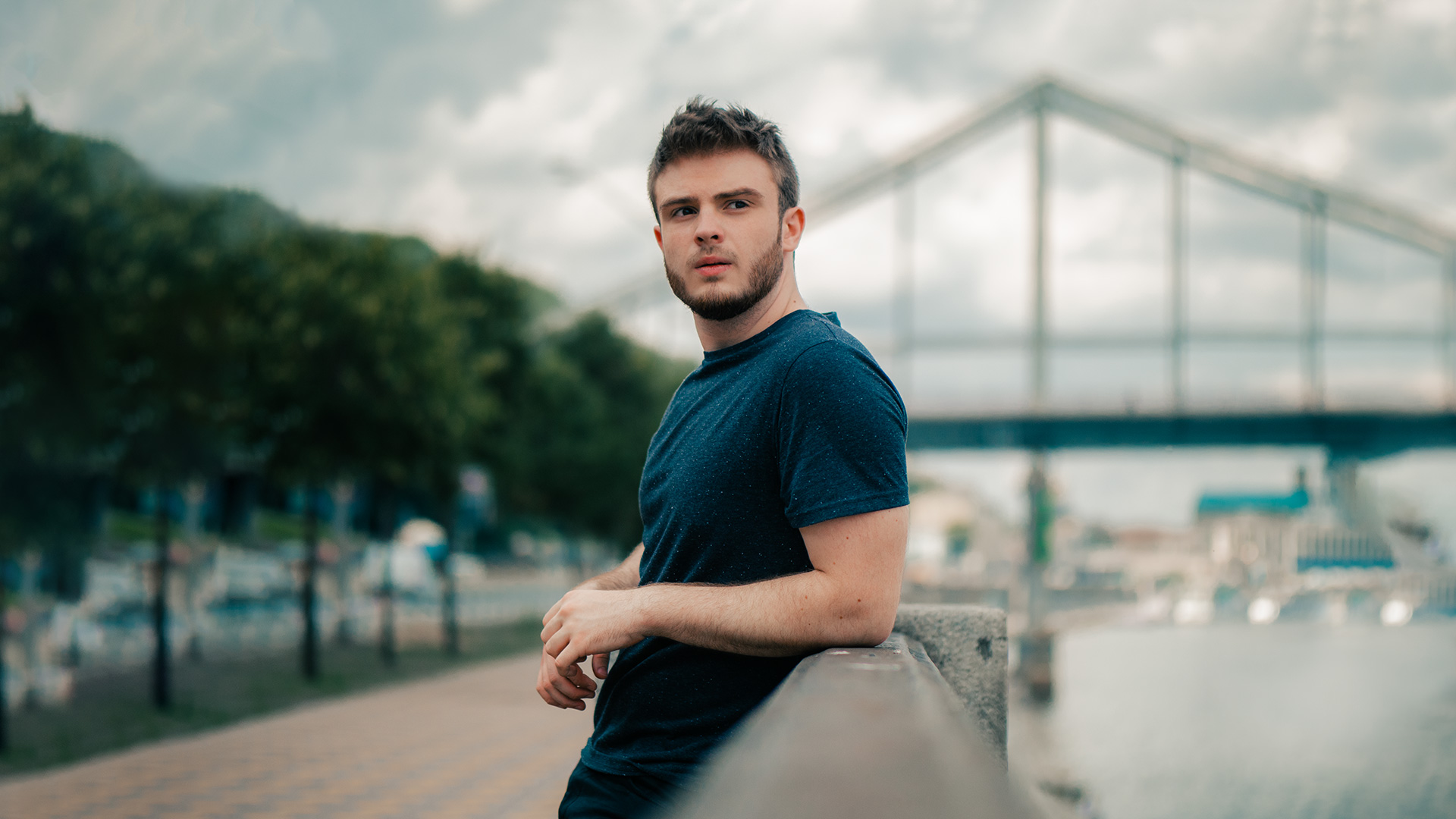 Инструмент Кривые